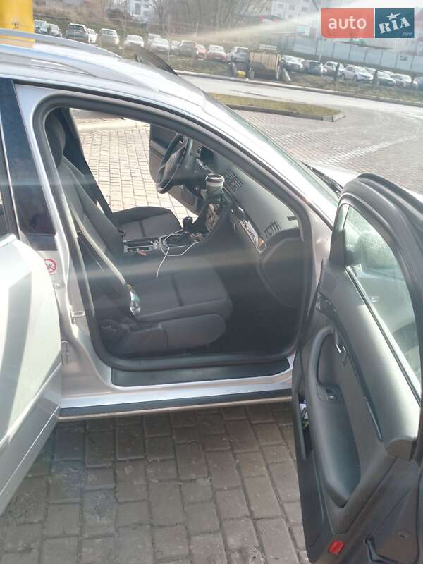 Универсал Audi A4 2004 в Борщеве