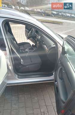 Универсал Audi A4 2004 в 
