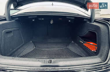 Седан Audi A4 2013 в 