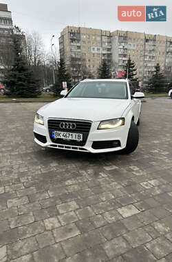 Универсал Audi A4 2011 в Львове