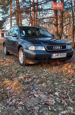 Универсал Audi A4 1999 в Сарнах