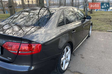 Седан Audi A4 2010 в 