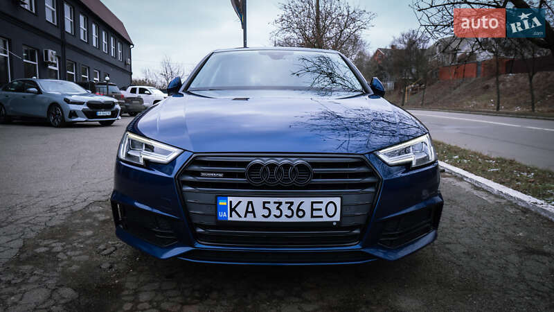 Седан Audi A4 2017 в Киеве