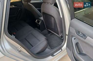 Седан Audi A4 2012 в 