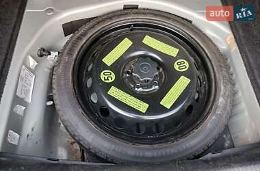 Седан Audi A4 2012 в 