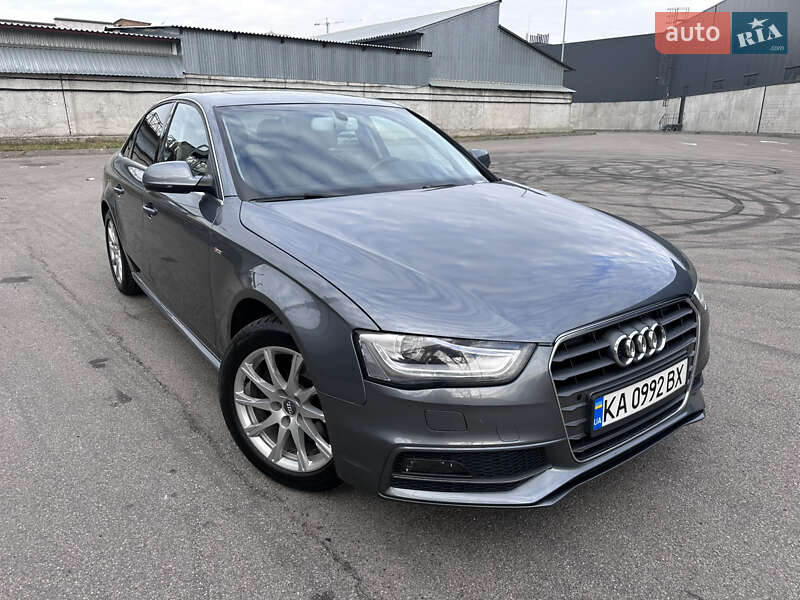 Седан Audi A4 2014 в Киеве