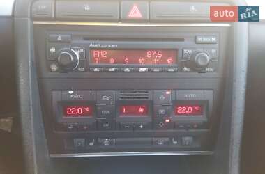 Седан Audi A4 2003 в Борщеве
