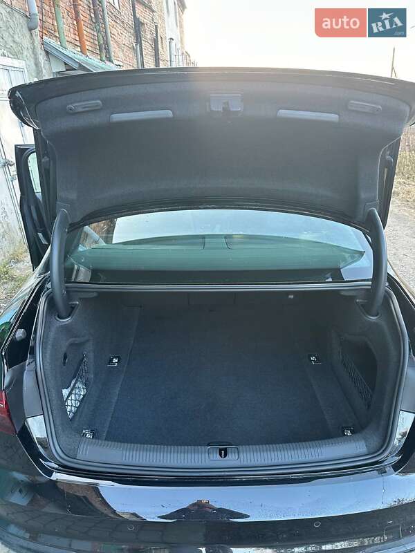 Седан Audi A4 2023 в Ровно фото 18 Седан Audi A4 2023 в Ровно