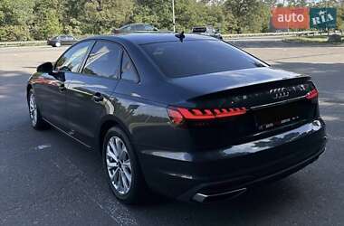 Седан Audi A4 2023 в 