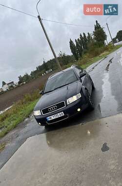 Універсал Audi A4 2003 в Рівному