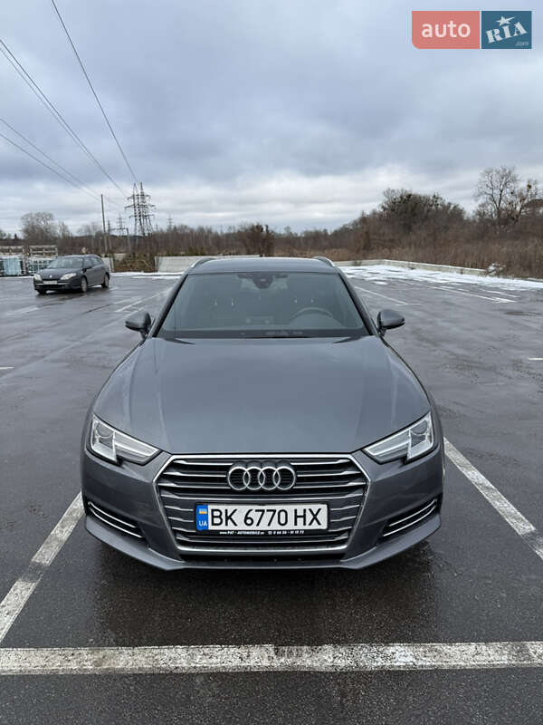 Audi A4 2017