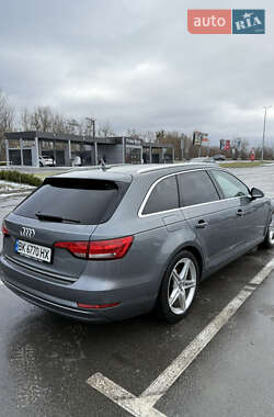 Універсал Audi A4 2017 в 
