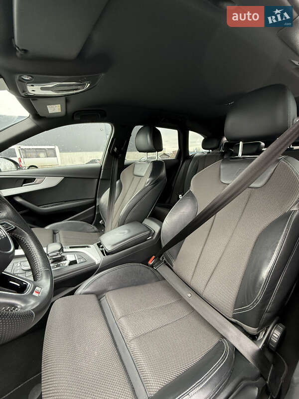 Универсал Audi A4 2017 в Киеве