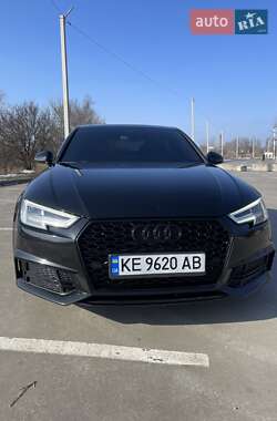 Седан Audi A4 2017 в Дніпрі