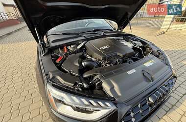 Седан Audi A4 2022 в Львове