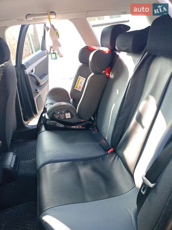 Универсал Audi A4 2005 в Добромиле