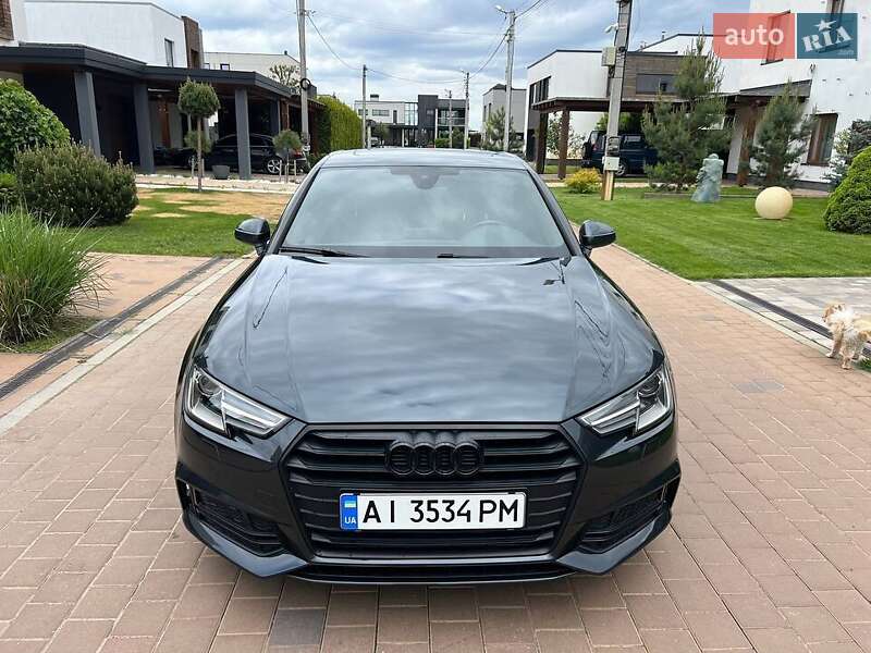 Седан Audi A4 2016 в Львове