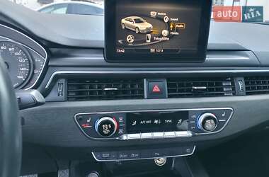 Седан Audi A4 2019 в 