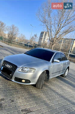 Седан Audi A4 2007 в Дніпрі