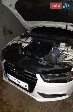Седан Audi A4 2012 в Одессе