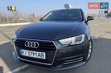 Седан Audi A4 2016 в 