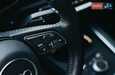 Седан Audi A4 2019 в 