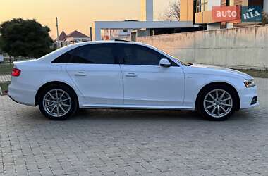 Седан Audi A4 2015 в Одессе