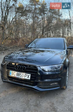 Седан Audi A4 2014 в Львове