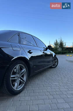 Седан Audi A4 2012 в Одессе