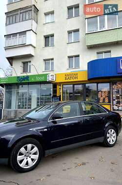 Седан Audi A4 2001 в Ровно