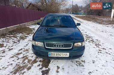 Седан Audi A4 1995 в 