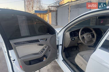 Седан Audi A4 2008 в 