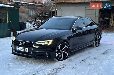 Седан Audi A4 2016 в Киеве