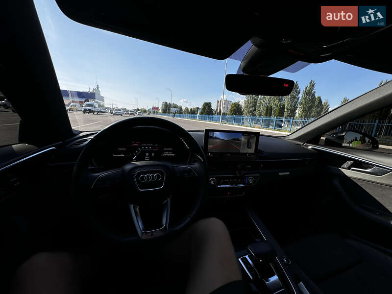 Седан Audi A4 2021 в Черкассах