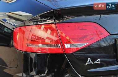 Седан Audi A4 2011 в 