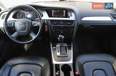 Седан Audi A4 2011 в 