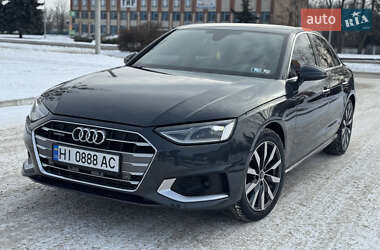 Седан Audi A4 2021 в Киеве