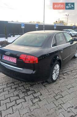 Седан Audi A4 2007 в Луцке