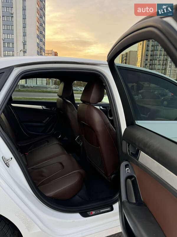 Седан Audi A4 2015 в Черкассах