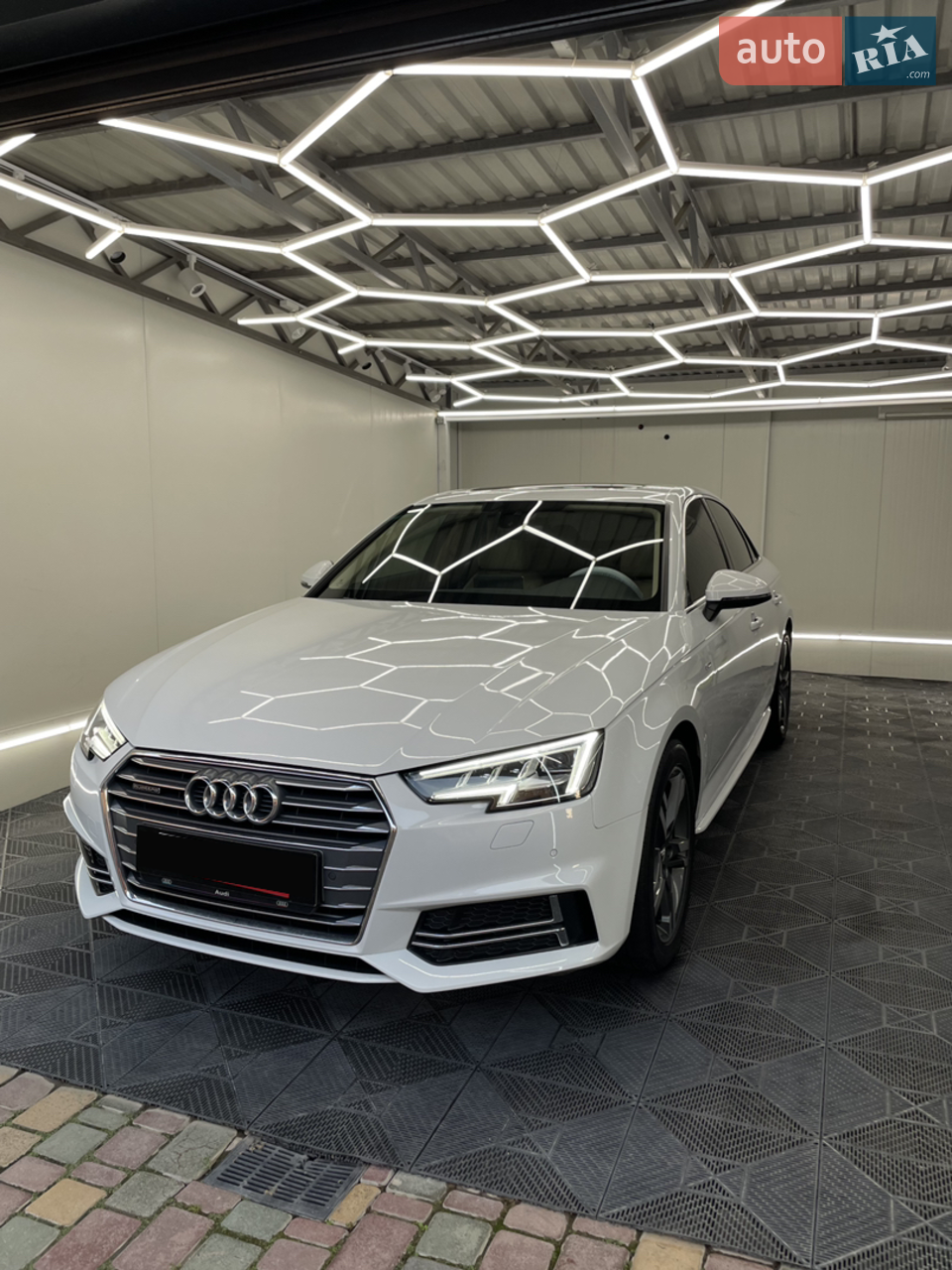 2016 Audi A4 - мініатюра 28
