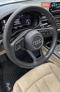 Седан Audi A4 2017 в 