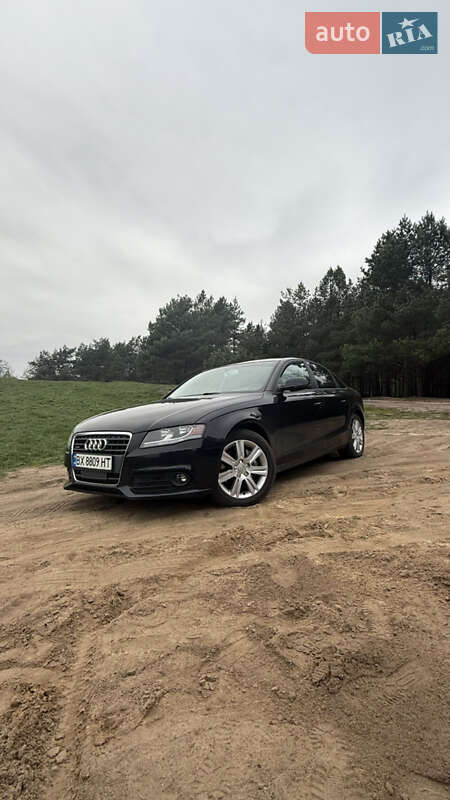 Седан Audi A4 2010 в Славуте