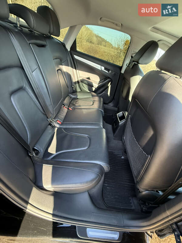 Седан Audi A4 2010 в Славуте