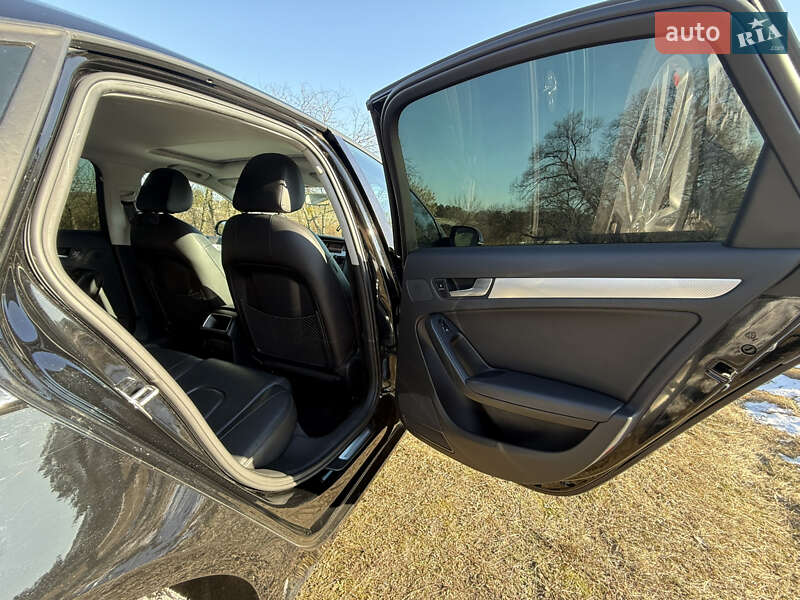 Седан Audi A4 2010 в Славуте