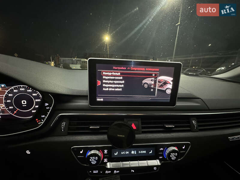 Седан Audi A4 2016 в Ужгороді