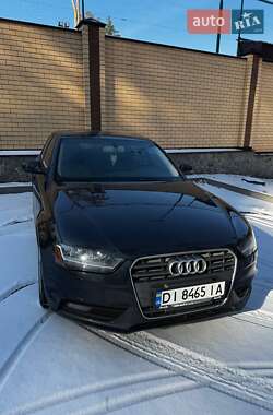 Седан Audi A4 2013 в Сумах