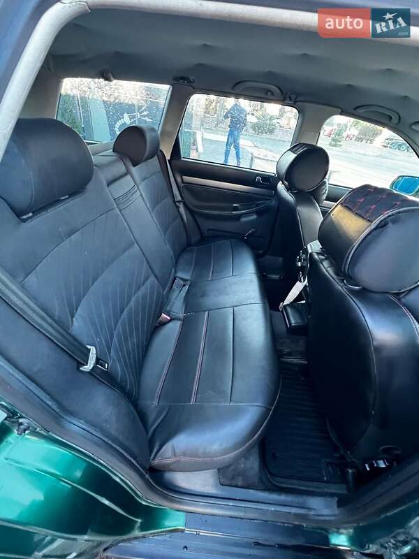 Универсал Audi A4 1996 в Немирове