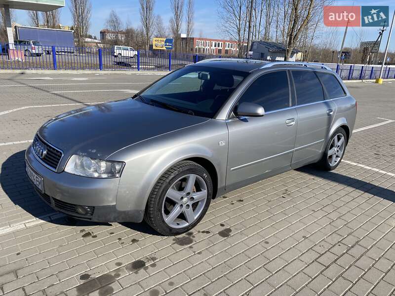 Универсал Audi A4 2003 в 