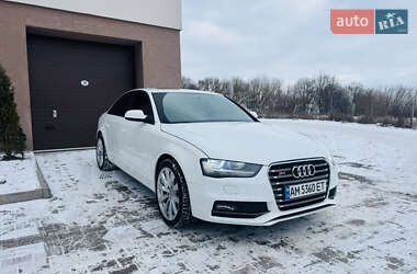 Седан Audi A4 2010 в Хмельницькому