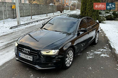 Седан Audi A4 2013 в Киеве